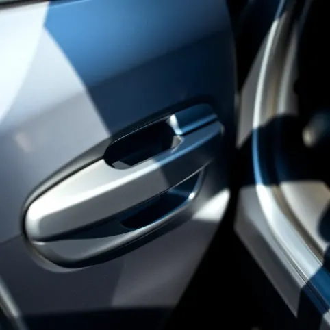 Dlaczego centralny zamek nie otwiera jednych drzwi