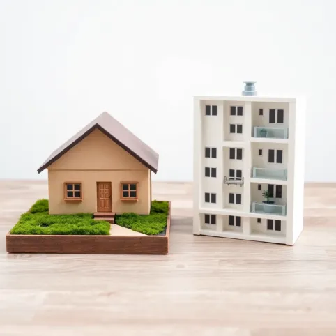 Dom czy mieszkanie w bloku