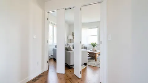 drzwi harmonijkowe do pokoju