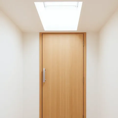 Drzwi na strych pionowe