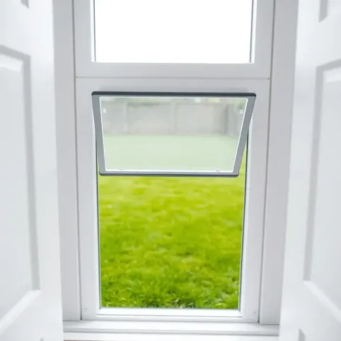 Drzwi z klapka dla psa