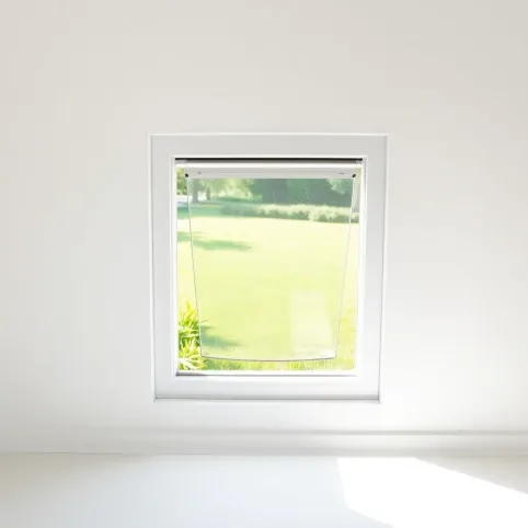 Drzwiczki dla psa w ścianie