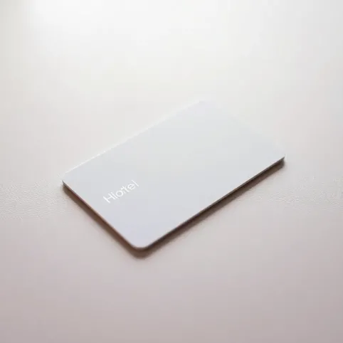 Karta do drzwi w hotelu