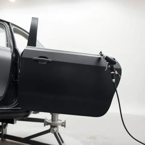 Lakierowanie drzwi samochodu cena