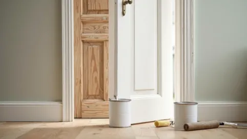 malowanie drzwi drewnianych cena