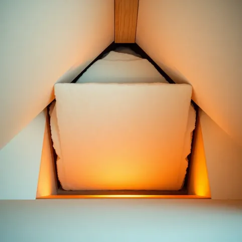 Ocieplenie drzwi na strych