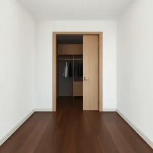 Ukryte drzwi do garderoby